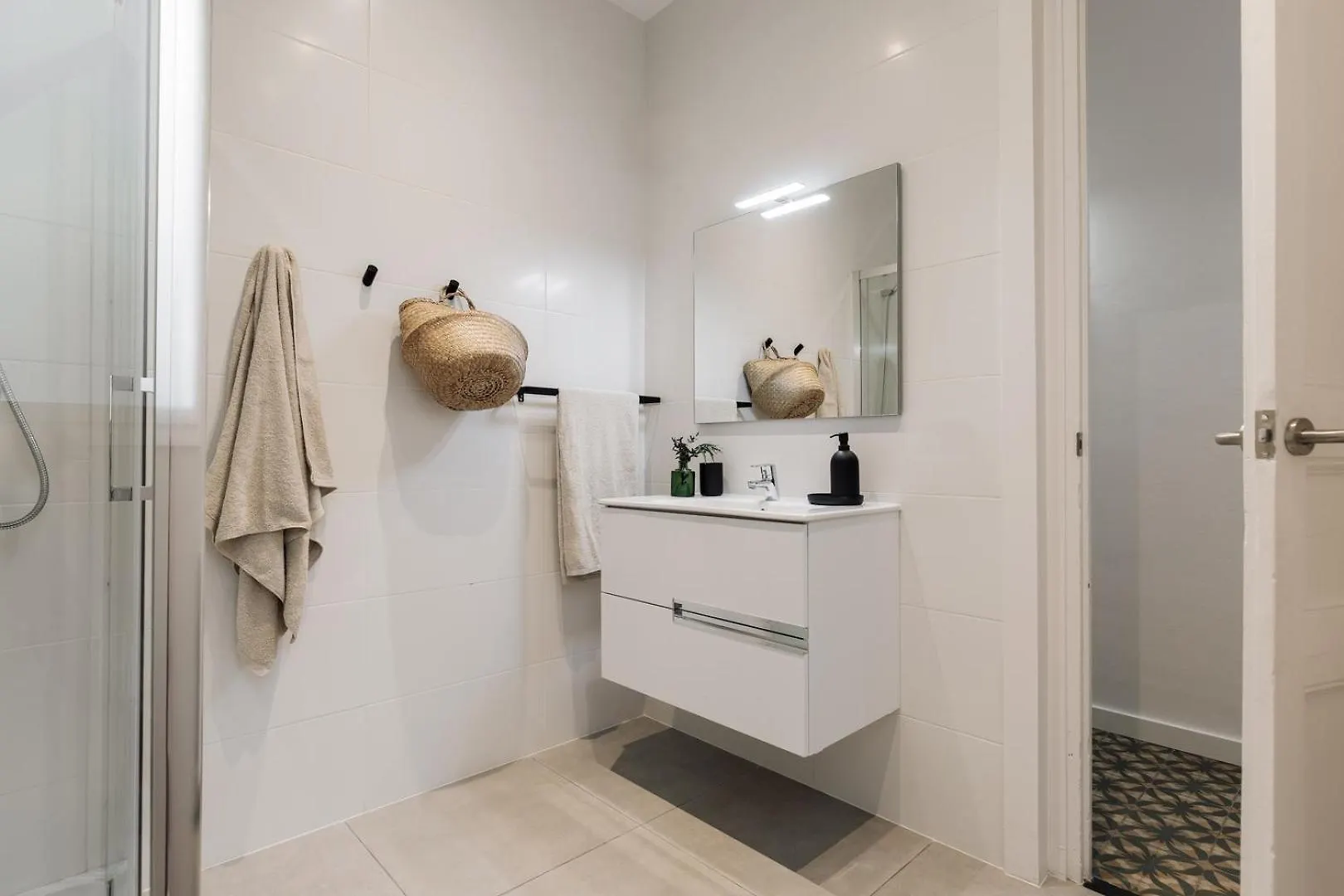 Thracian - 3 Bedrooms And Balcony In L'Antiga Esquerra De L'Eixample Barcellona Spagna