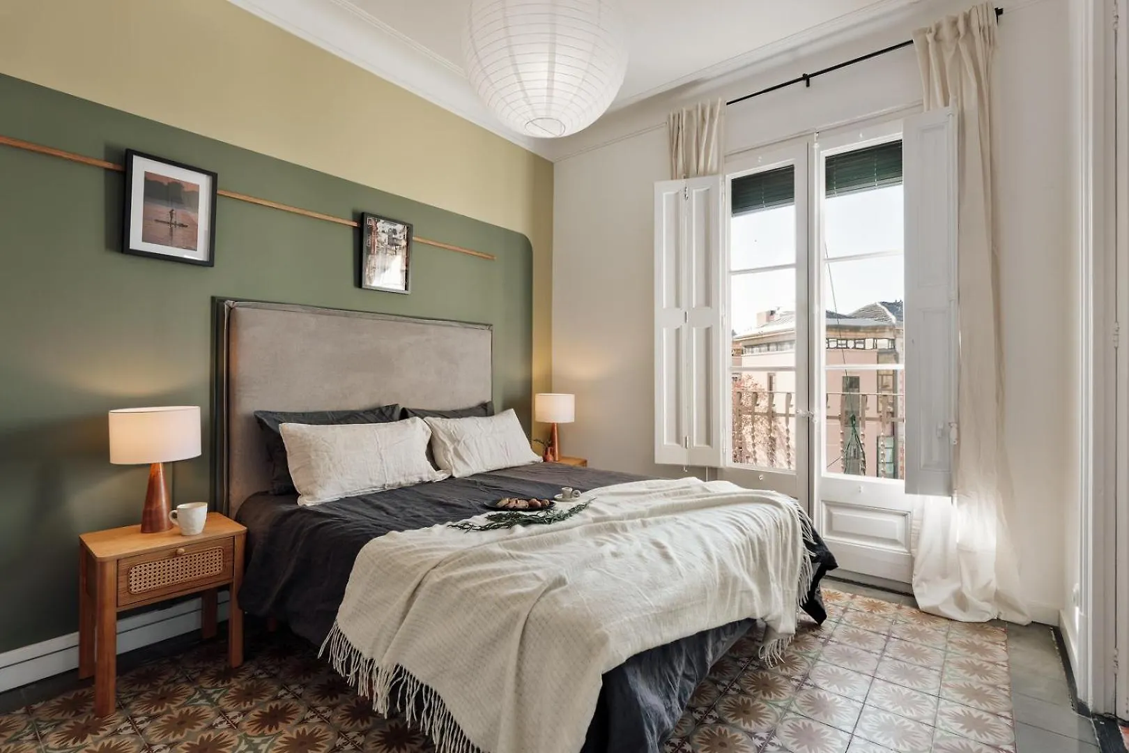Thracian - 3 Bedrooms And Balcony In L'Antiga Esquerra De L'Eixample Barcellona 0*,  Spagna