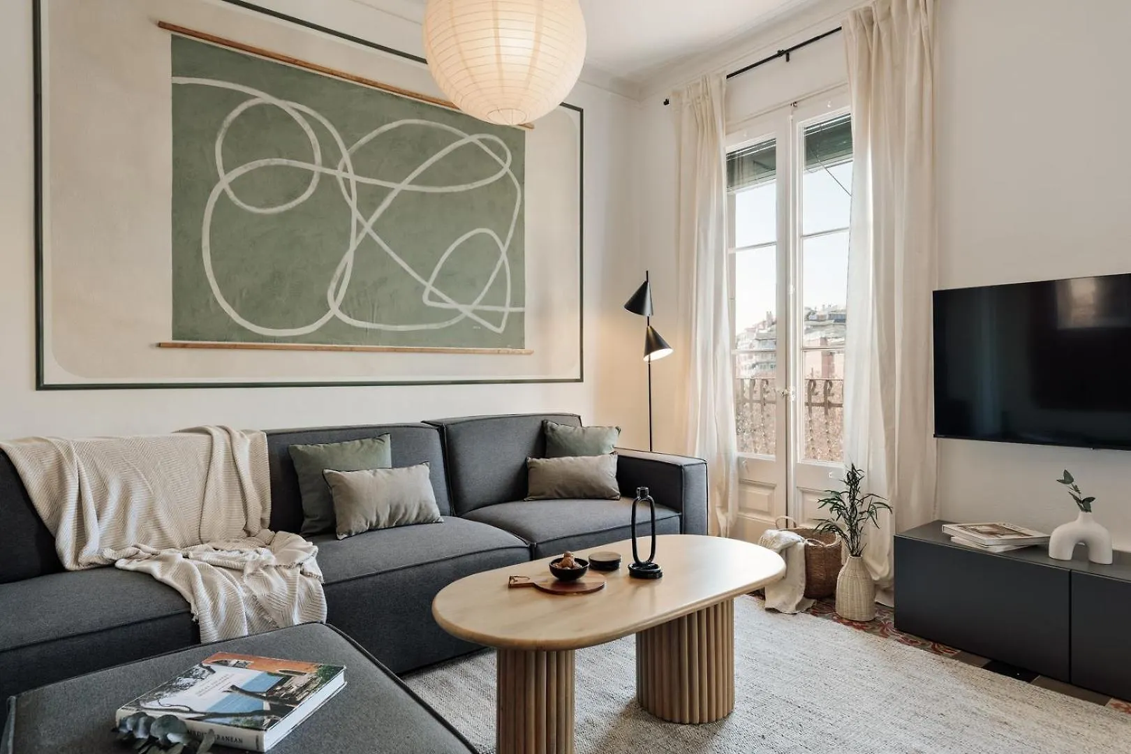 Appartamento Thracian - 3 Bedrooms And Balcony In L'Antiga Esquerra De L'Eixample Barcellona Spagna